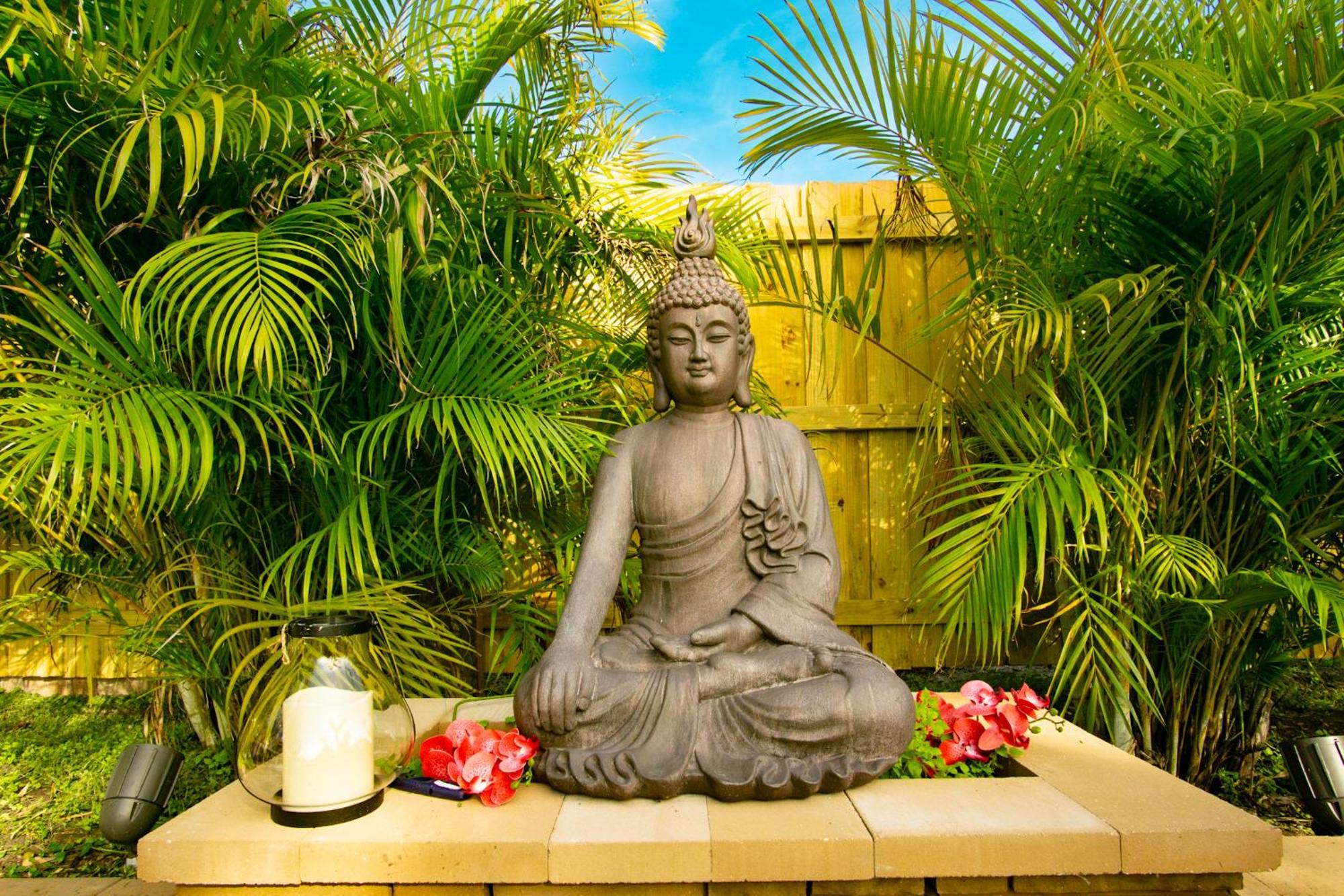 Appartement Luxury Zen Den With Heated Pool Just Off Siesta Key à Sarasota Extérieur photo